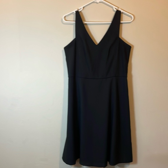 LOFT Dresses & Skirts - Loft dress. Black v-neck with square back. Size 4.